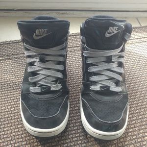 Nike size 9